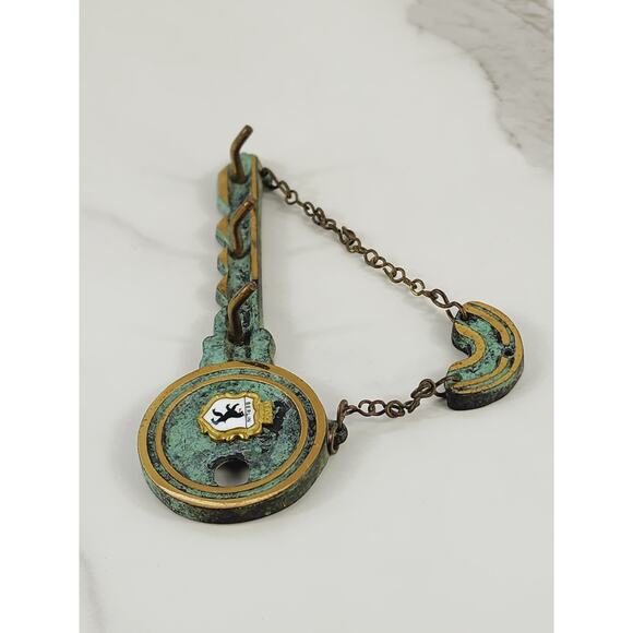 Metal Key Holder Keychain Hooks 5 1/4" Wall Mounted Green Patina Berlin Vintage - Picture 6 of 14